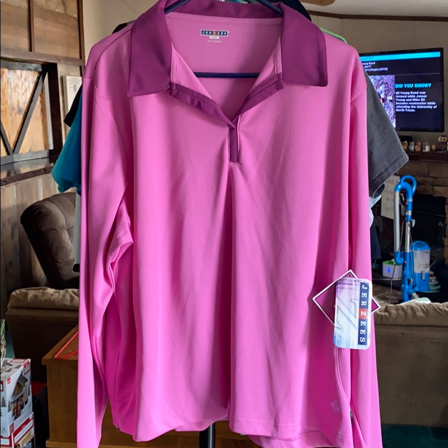 Brand New Athletic Top